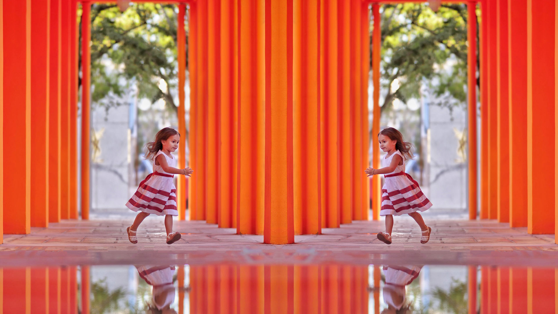PENELOPE CARMONA - INSANE KIDS CLOTHING PHOTOSHOOT
