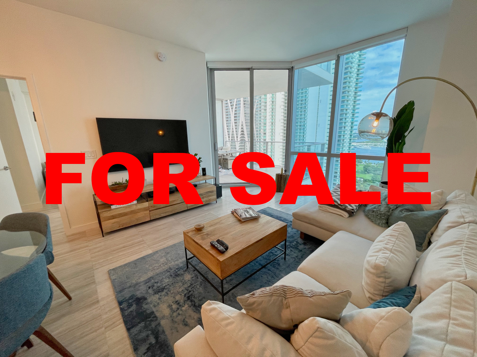 PARAMOUNT MIAMI WORLDCENTER - UNIT 2605 - FOR SALE